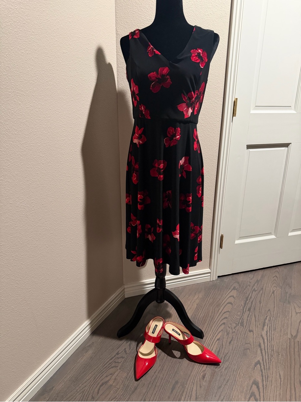 Tommy Hilfiger Black Midi Dress with Red Floral Print